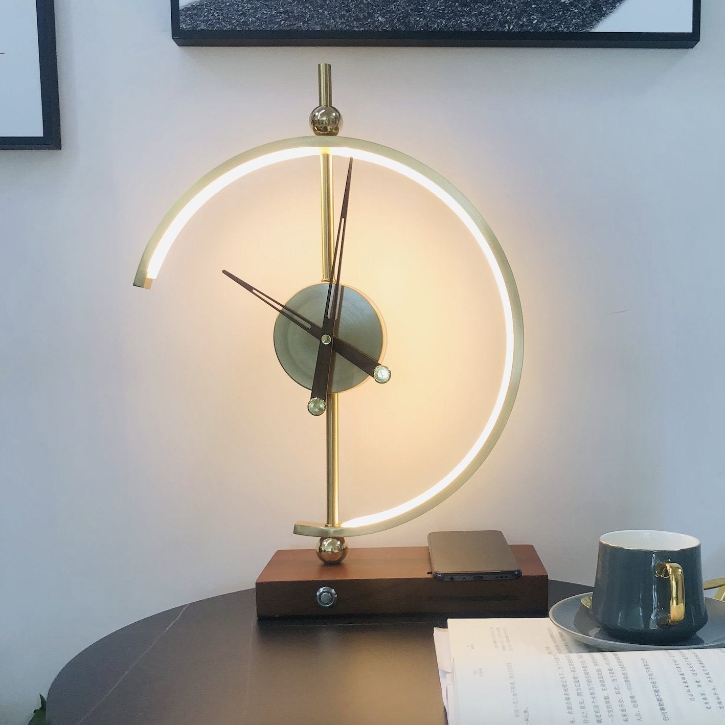 Nagoya | Clock & Oplader Lamp